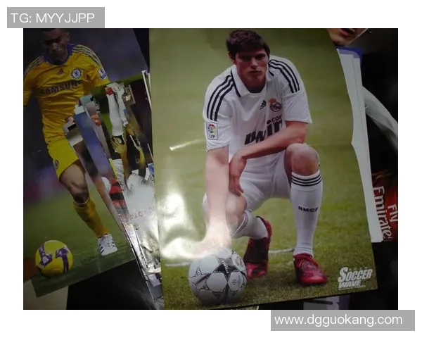 足球19号球星的传奇之路与未来展望解析